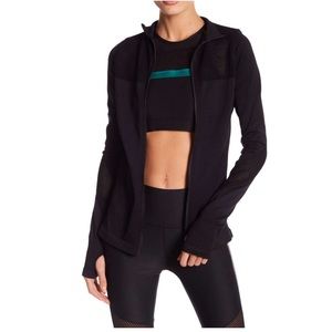 C&C California Mesh Panel Zip-Up Workout Top NWT